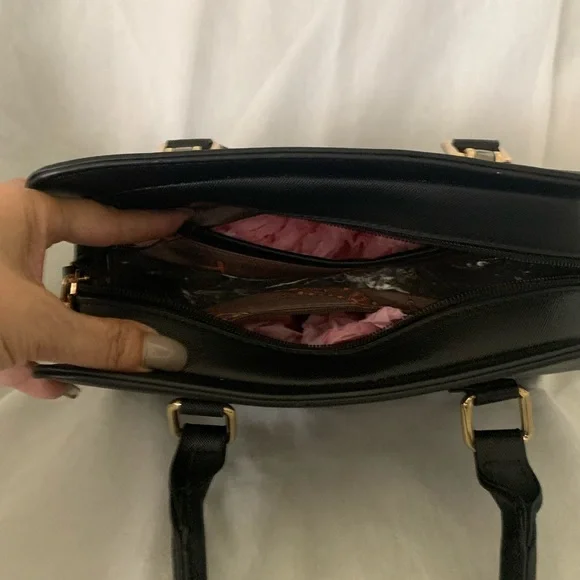 Handbag - Picture 6 of 10